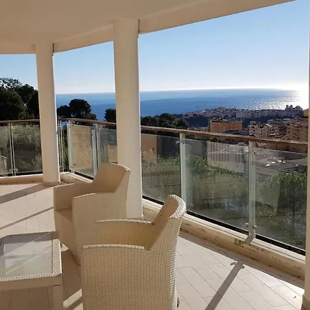Appartamento Beausoleil Διαμέρισμα *